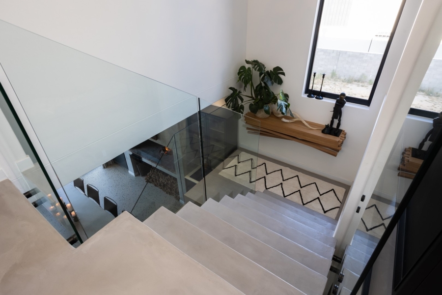 3 Bedroom Property for Sale in Lemoenkloof Western Cape